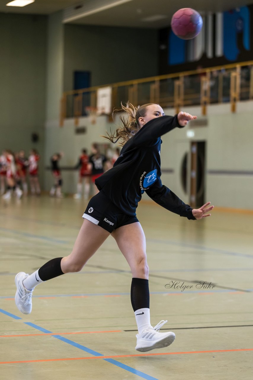 Bild 113 - wBJ SV Henstedt Ulzburg - Bramstedter TS : Ergebnis: 27:15